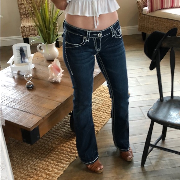 L. A. Idol jeans. Near new. - Picture 4 of 13